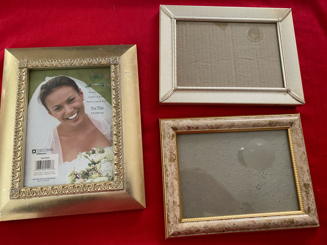 Three Picture Frames: 5 x 7 in Home Décor & Accents in Bridgewater