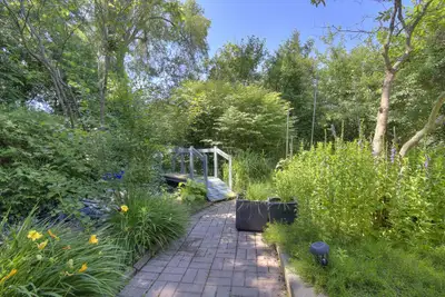 One Bedroom Suite-Grivate Garden View