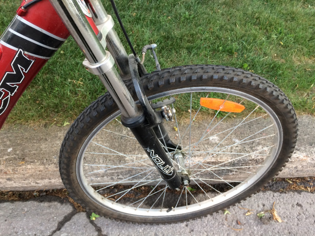 Mountain bike, dual suspension dans De Montagne  à Ouest de l’Île - Image 4