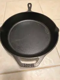 12 inch Lodge Cast iron pan