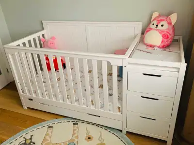 Graco crib, View more