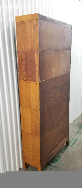 Macey Mission oak barrister bookcase 5 tier 7 part c1920s 2 tone in Bookcases & Shelving Units in Ottawa - Image 4