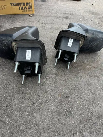Gm drivers side and passenger side mirror for 2019+ GM 1500 trucks And 2020+ GM 2500/3500 trucks