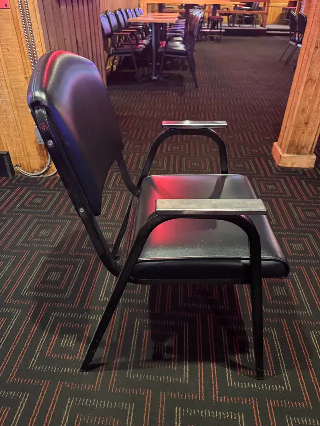 beverage room chairs and stools in Chairs & Recliners in Winnipeg - Image 3