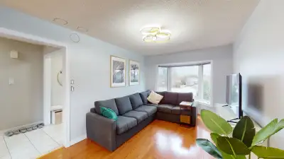 3 BR 3 WR DETACHED HOUSE RENZIUS COURT BAYVIEW MULOCK NEWMARKET