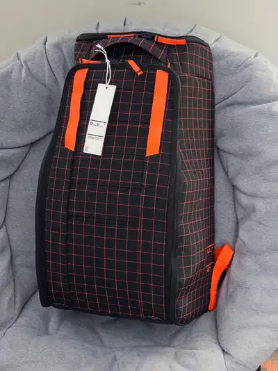 Brand new Db 45L Snow Bag (as shown on tag). Never used, tags still attached. Large 45-liter capacit...