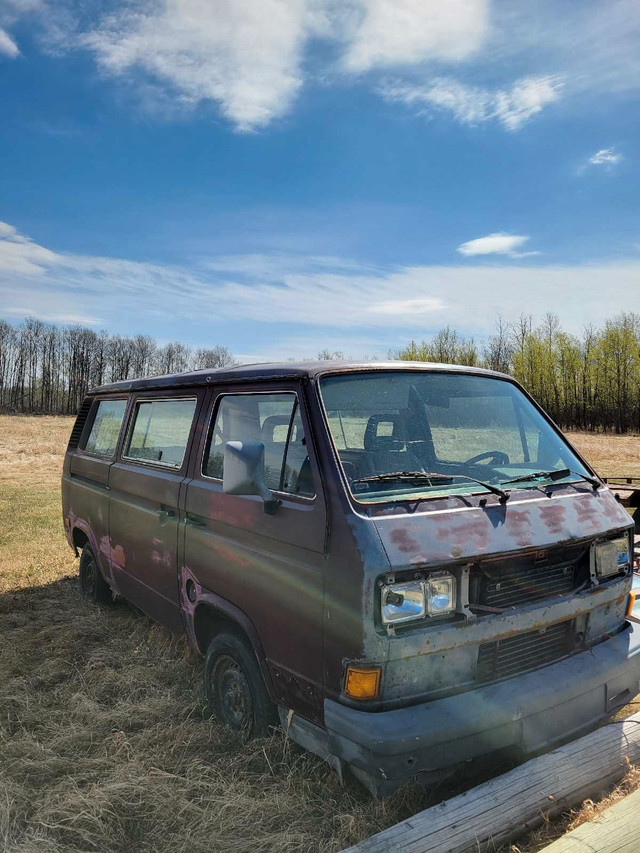 1990 volkswagen vanagon gl in Cars & Trucks in Grande Prairie
