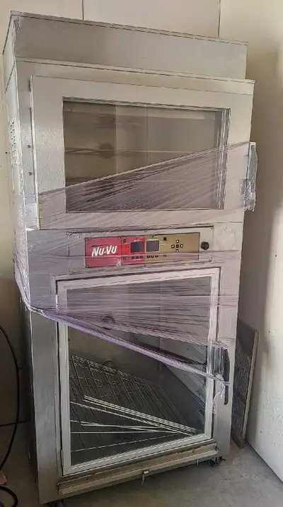 Hello, This is a beautiful Nu-vu Digital Convection Oven with Proofer. It has new parts and is a hig...