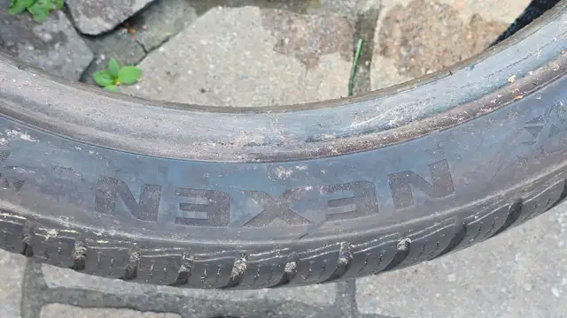 255/35/19 Nexen winter tires 80% tread in Tires & Rims in Markham / York Region - Image 5