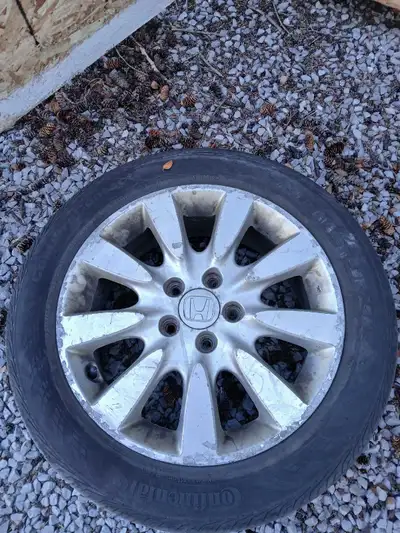 Honda accord Rims with P215 55R17 tires with 20% tread remaining. Total of 4.