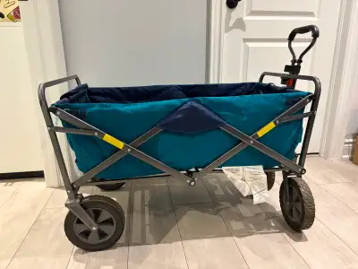 Barely used, in excellent condition (as per photos). This is great to transport everything around, f...