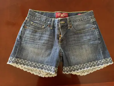 Luck Brand Denim Shorts Size 0/25, View more