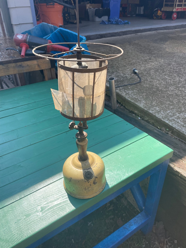 Vintage Coleman lantern with mica shade  in Hobbies & Crafts in Owen Sound