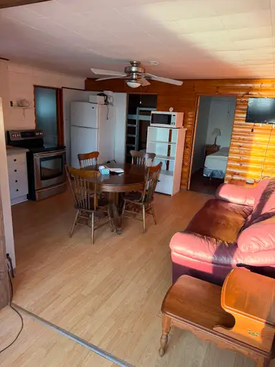 If you are looking for a place to stay while you search for your permanent home or stay in a trailer...