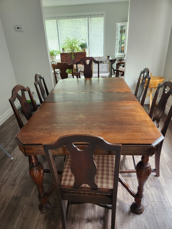 Vintage/Antique Dining Room set, China Buffet & Server