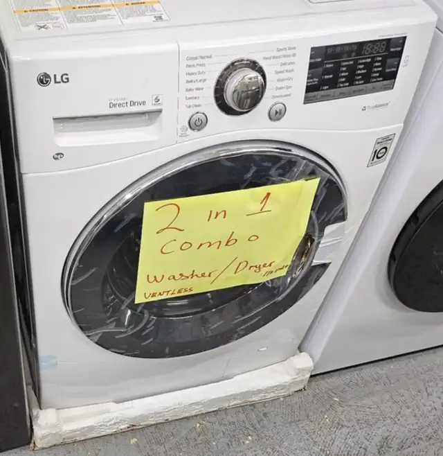 LG 24" 2 in 1  Washer/Dryer Combo in Washers & Dryers in City of Toronto - Image 2