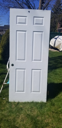 Exterior Steel Door/Porte extérieure en acier