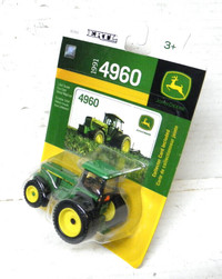 John Deere Toy Tractor 1/64 4960