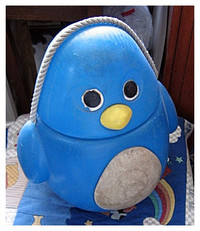 VINTAGE LITTLE TIKES BLUE AND WHITE PENGUIN TOY BOX