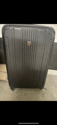 Canada Luggage 26”