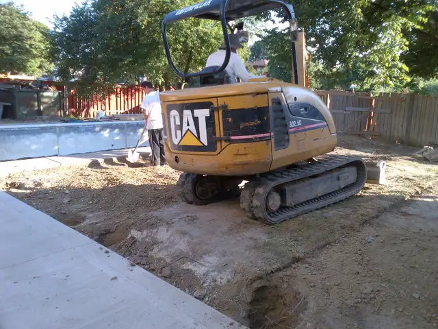 Water Damage? Foundation Walls or Floors Leaking? Wet Basement? in Excavation, Demolition & Waterproofing in City of Toronto - Image 5
