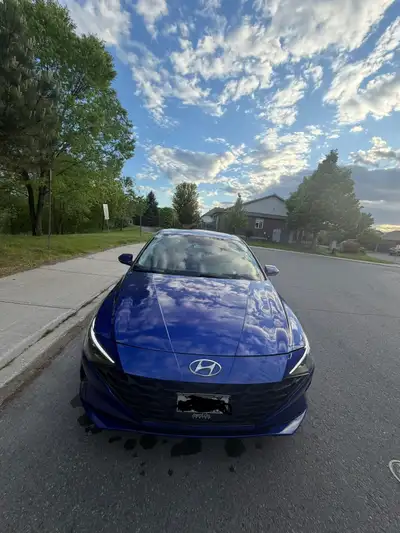 Read the ad please I’m selling my car 2022 Hyundai Elantra In good condition nothing wrong it Car ru...