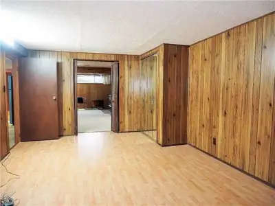 Available Now TYPE- DETACHED HOUSE ROOM - SHARING -IN THE BASEMENT Very quiet and safety neighbourho...