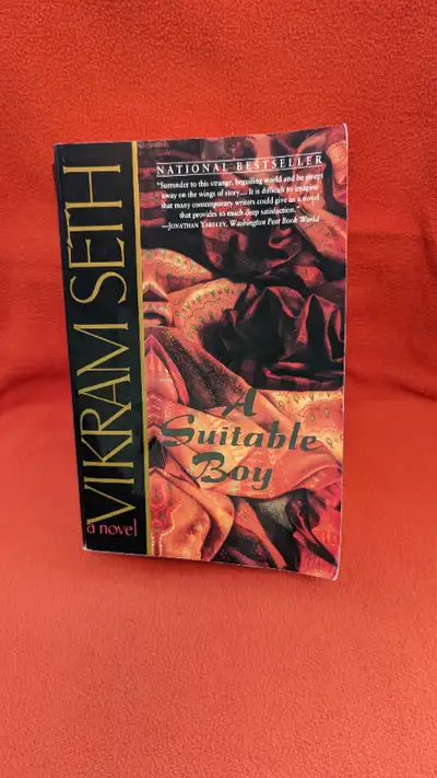 Asking $1 cash, obo. Paperback, 1993, 1474 pages. --- Box 48