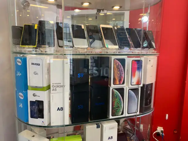 CELLPHONE STORE, IPHONE REPAIR, SAMSUNG REPAIR, USED PHONES!!!!! in Other in Ottawa - Image 9