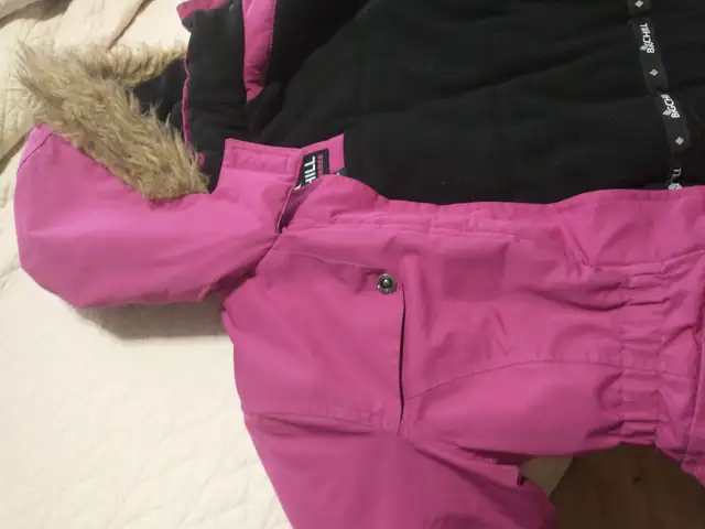 Winter jacket S/M size (girls) in Kids & Youth in Kitchener / Waterloo - Image 7