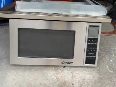 Large Microwave - 2 CuFt - can be mounted, View more