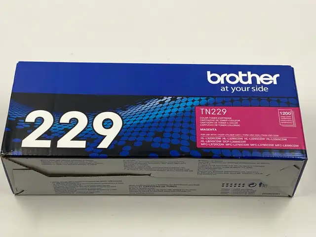Brother Genuine Magenta TN229 Color Toner Cartridge Sealed Box in Printers, Scanners & Fax in Edmonton - Image 2