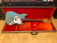 Fender Musicmaster 1975 Daphne Blue Short Scale Bass