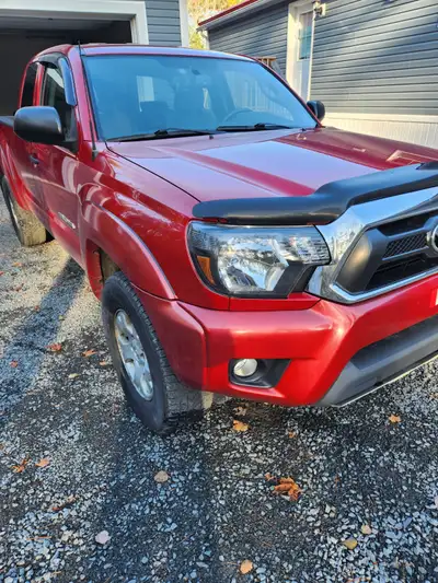 Works good. 4 new Michelin X-ice tires. Undercoated.