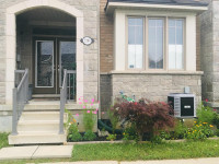 Spacious 3 Bdrm / 3 Bath Townhouse for Rent in Markham