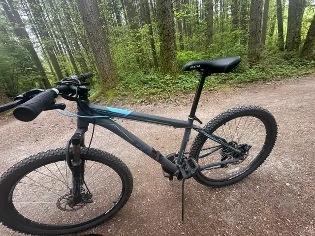 CCM Mountain Bike in Mountain in Delta/Surrey/Langley - Image 2