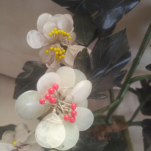 Real Jade Agate Rose Quartz Carnelian Bonsai Tree 12 inch Fleurs dans Décoration intérieure et accessoires  à Ville de Montréal - Image 2
