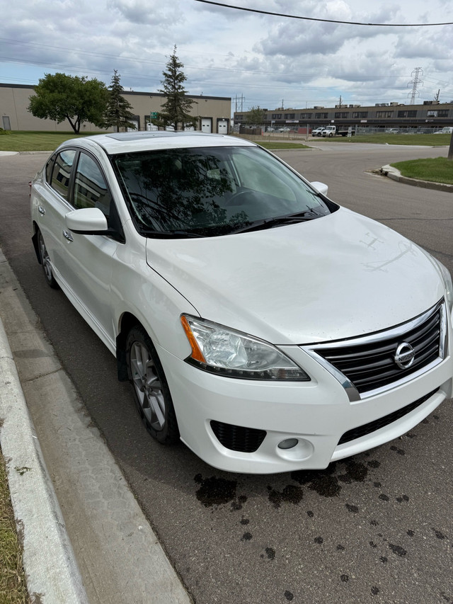nice nissan centra in Cars & Trucks in Edmonton - Image 2