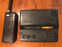 RADIO SHACK POLICE SCANNERS