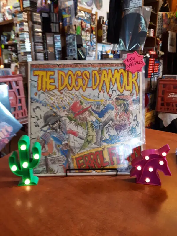 Vintage & Vinyl RECORDS STORE is OPEN 11am to 5pm in Arts & Collectibles in Windsor Region - Image 5