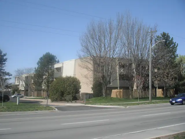 St. Catharines – North End Apartment – Sheridan Gardens