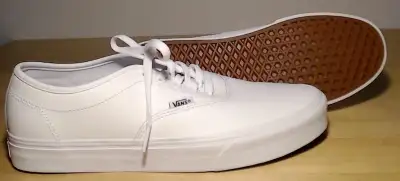 VANS Off the Wall Leather, View more