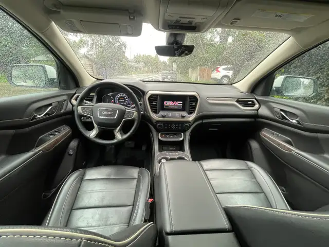 2023 GMC Acadi Denali596423536836628487