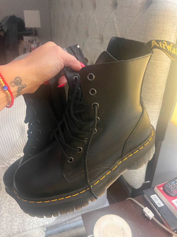 Dr Martens Size 8 in Women's - Shoes in Dartmouth