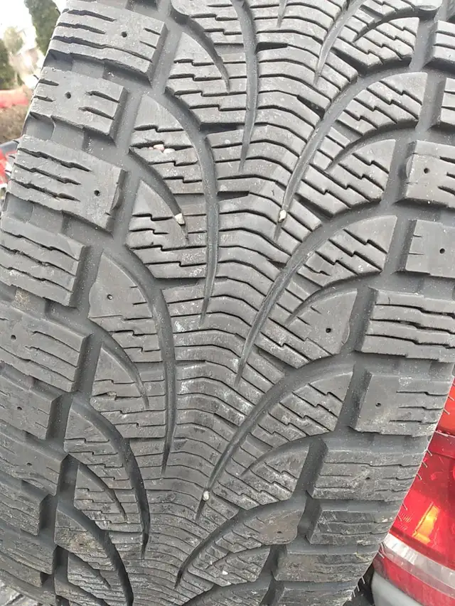4 Pirelli winter tires with rims 235/55 R18 in Tires & Rims in Markham / York Region - Image 3