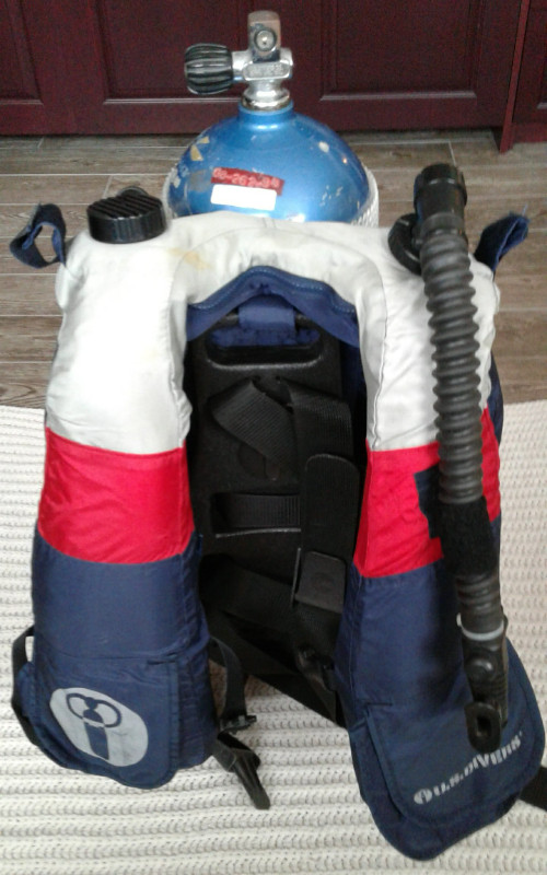 Plongée sous-marine - Veste de compensation U.S.  Divers dans Sports nautiques  à Laurentides
