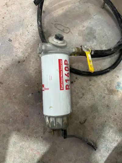 Racor fuel/water separator in new condition