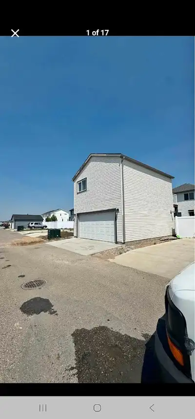 Garage Suite for Rent in Greens