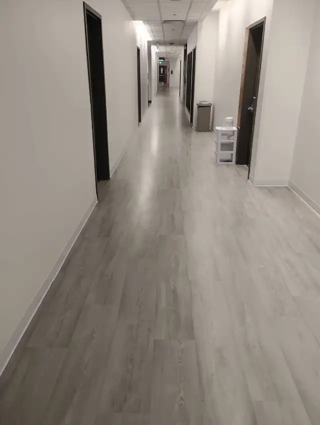 Flooring installer 30 years experience 505382064064440322