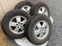 4 Lightly Used All Season Tires on Rims - 235/70R16